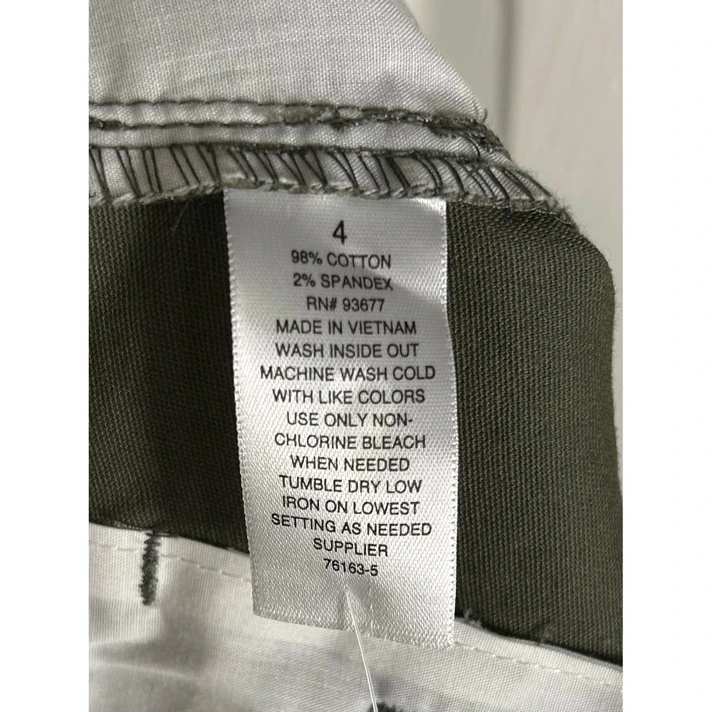 NWT ana A New Approach Women Bermuda Shorts Oregano Green 9 Inch Inseam Size 4 - Picture 6 of 11